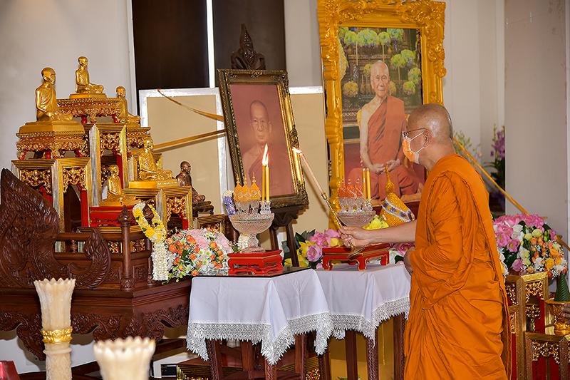 สมเด็จพระสังฆราชฯ โปรดมีพระบัญชาให้ เจ้าประคุณ สมเด็จพระมหาวีรวงศ์ เป็นผู้แทนพระองค์ ในพิธีบำเพ็ญกุศลคล้ายวันสถาปนามหาวิทยาลัยมหามกุฏราชวิทยาลัย ปีที่ 128
